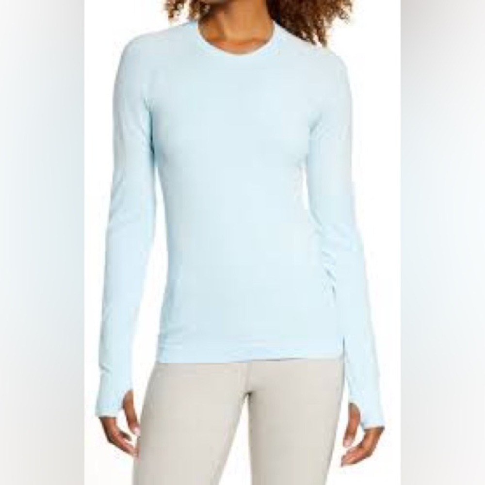 Sweaty‎ Betty Sky Blue Long Sleeve Workout Top Size Large EUC